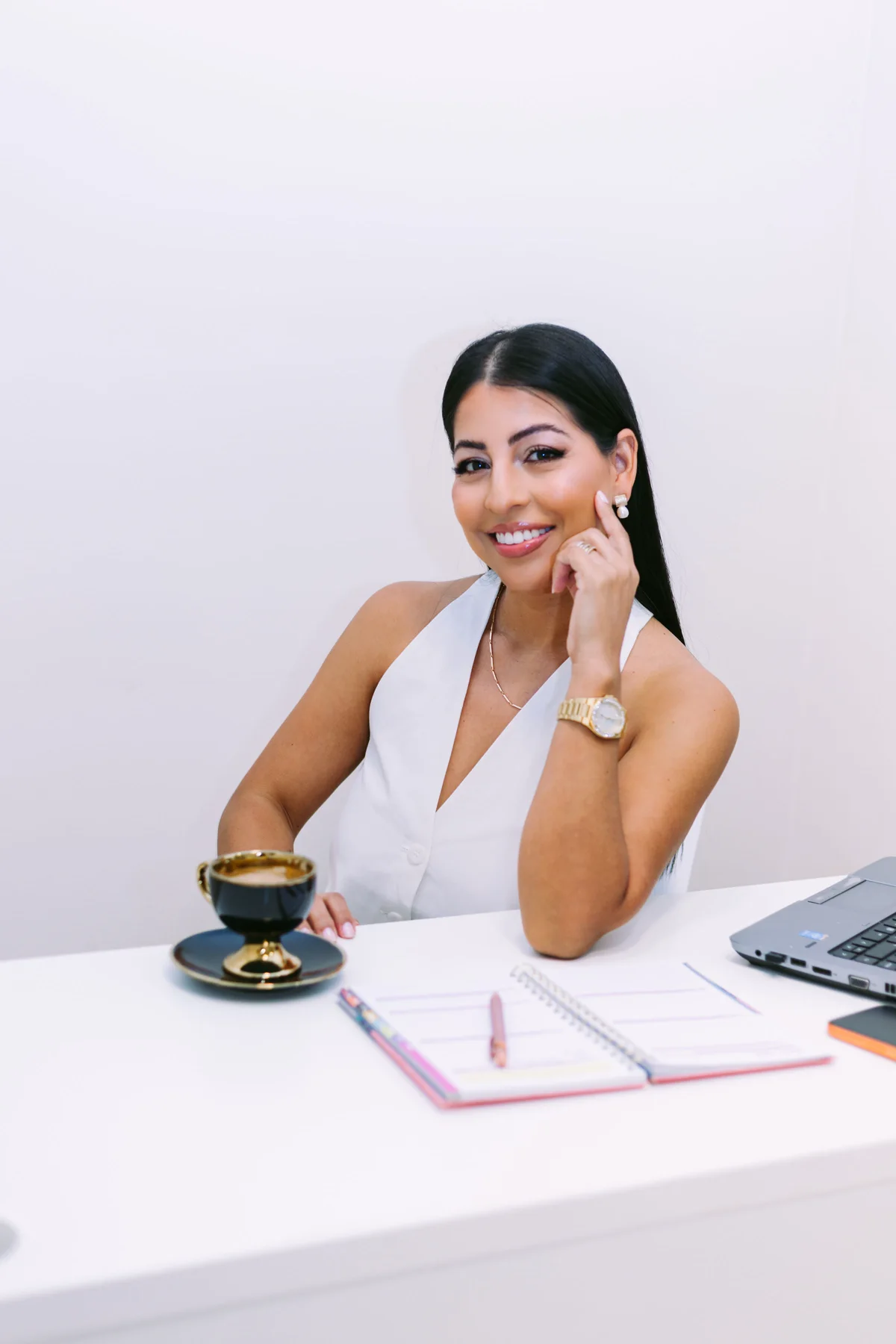 Lina Moreno en la consulta de Althea Estetic